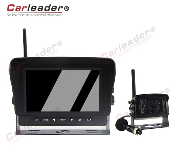 2.4 Analog Wireless veoauto/bussi monitoride eelis